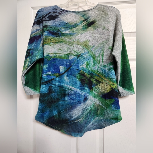 Leo & Nicole, Medium, Womens Multi-Color 3/4 Sleeves, Top - Picture 3 of 5